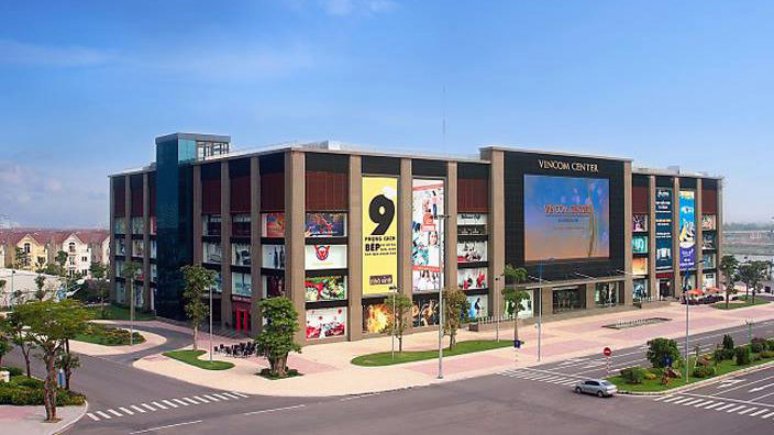 Hà Nội: Trạm sạc VinFast - Vincom Plaza Long Biên, Sảnh chính